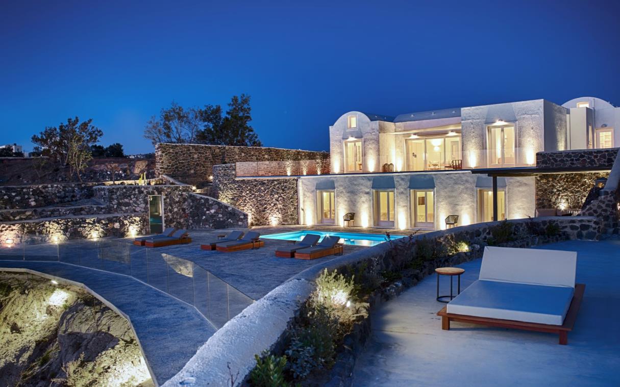 villa-santorini-cyclades-greek-islands-greece-luxury-nafsika-ext