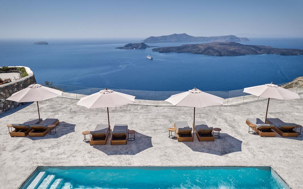 villa-santorini-cyclades-greek-islands-greece-luxury-nafsika-ppl (2)