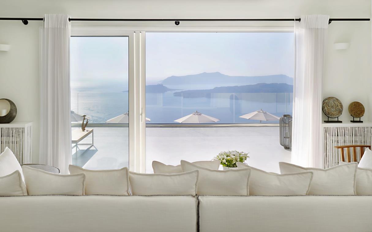 villa-santorini-cyclades-greek-islands-greece-luxury-nafsika-liv 2 (1)