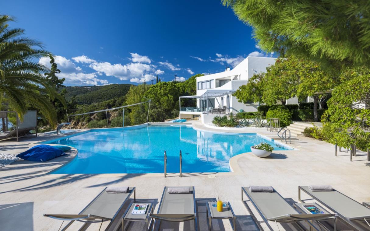 villa-halkidiki-greece-luxury-pool-spirou-swim (6)