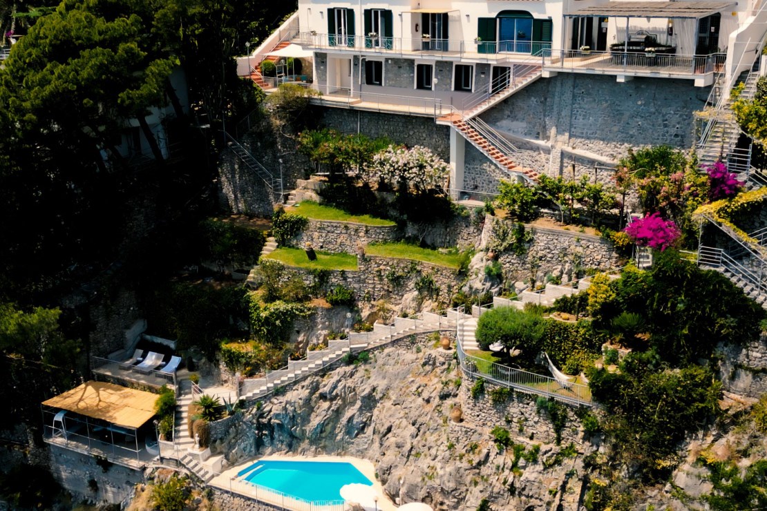 Villa Eris