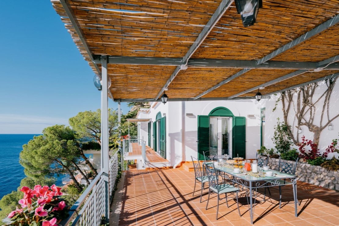 Villa Eris