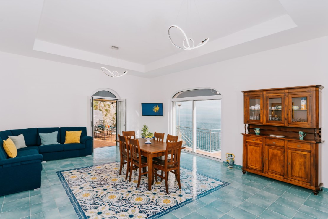 Villa Eris