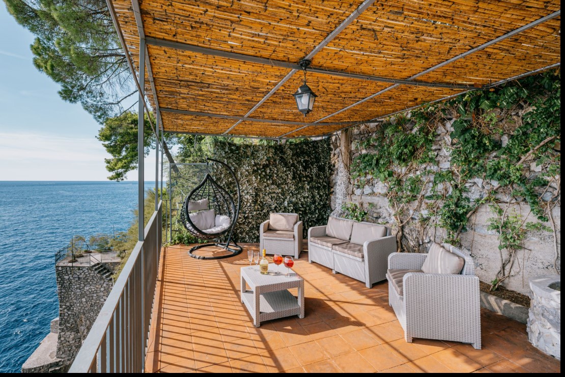 Villa Eris