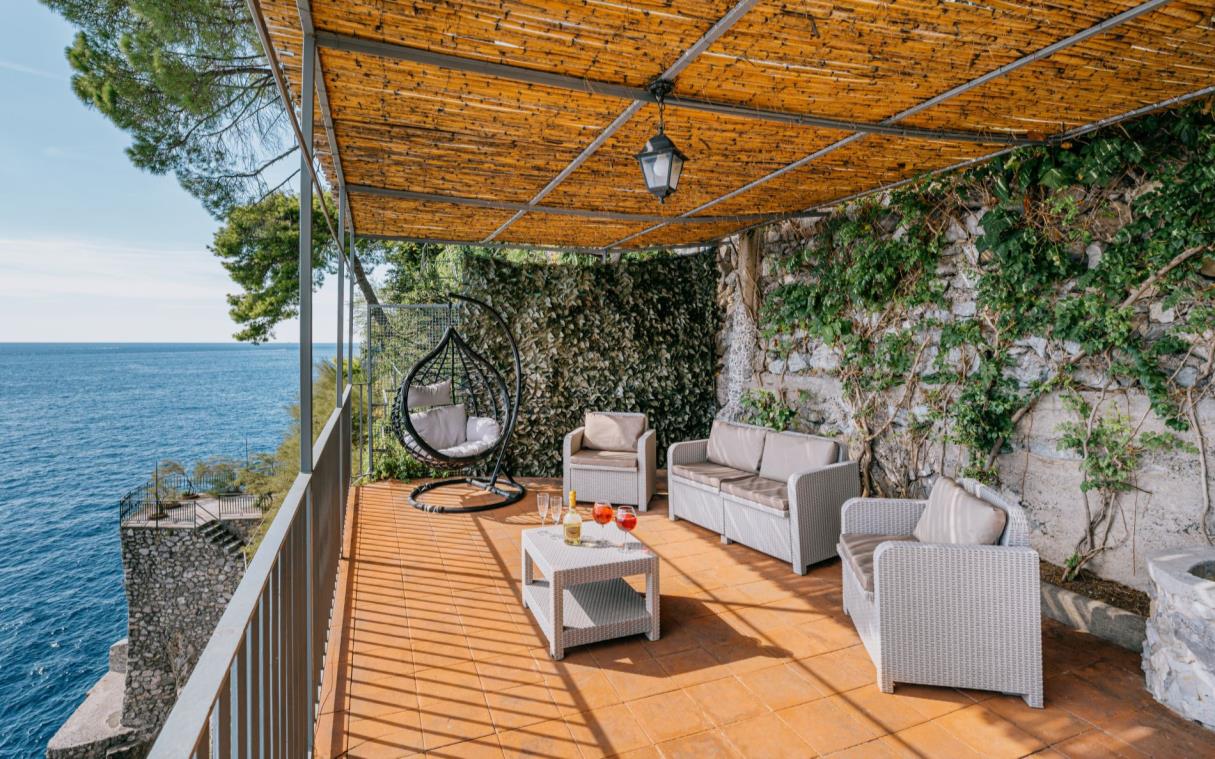 villa-conca-dei-marini-amalfi-coast-italy-luxury-pool-eris-out-liv