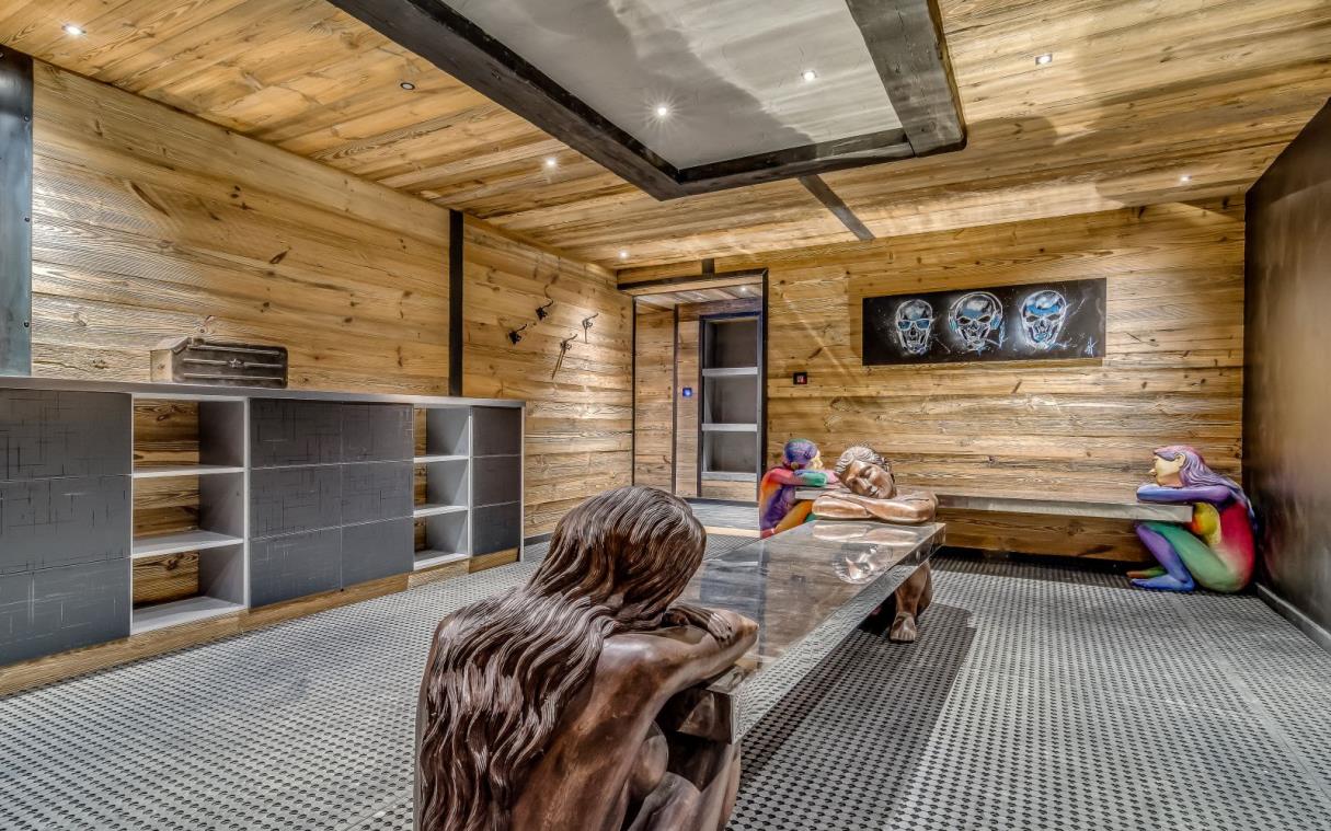 chalet-tignes-french-alps-france-luxury-catered-contemporary-sto (1).jpg