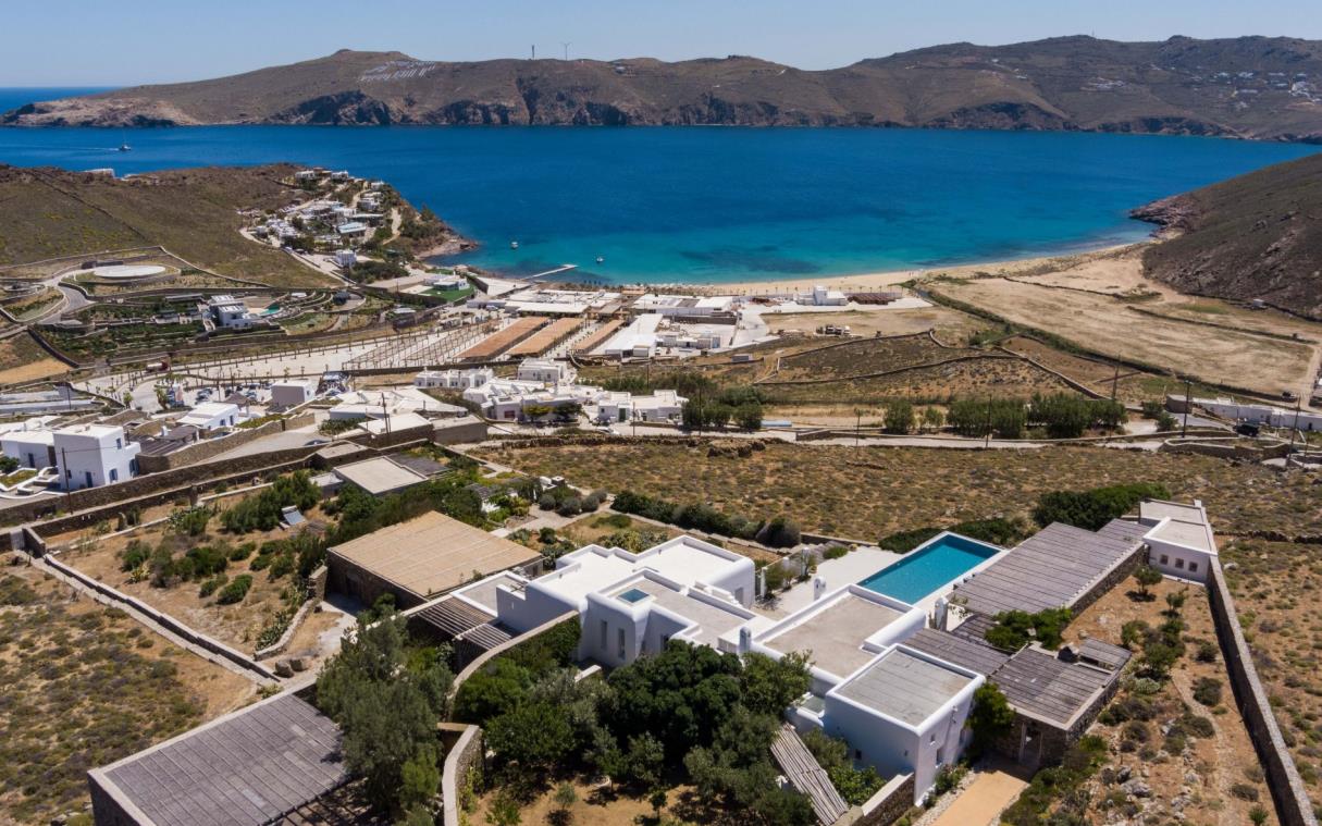 villa-mykonos-cyclades-greece-luxury-pool-acqua-di-mare-aer (9)