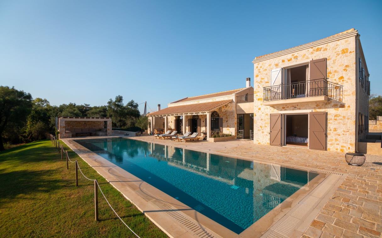 villa-corfu-ionian-islands-greece-luxury-pool-aegis-COV (2)