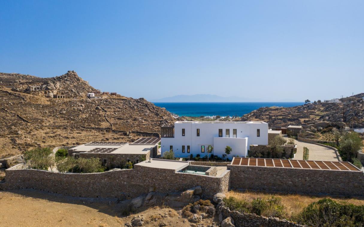 villa-mykonos-cyclades-greece-luxury-pool-ataraxia-aer (1)