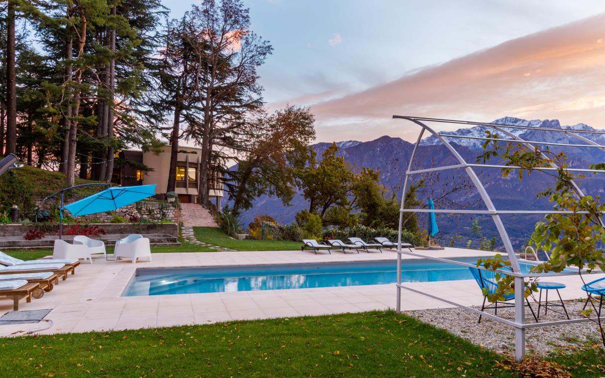 villa-lake-como-italy-luxury-pool-ponti-bellavista-swim (25)