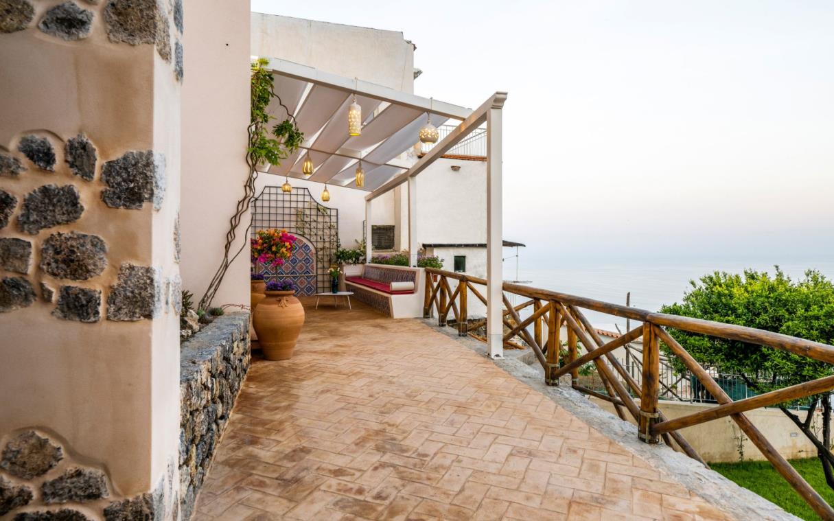 villa-amalfi-coast-italy-luxury-indoor-pool-frangi-terr (1)