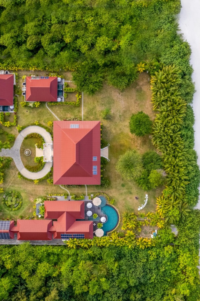 La Cigale Estate