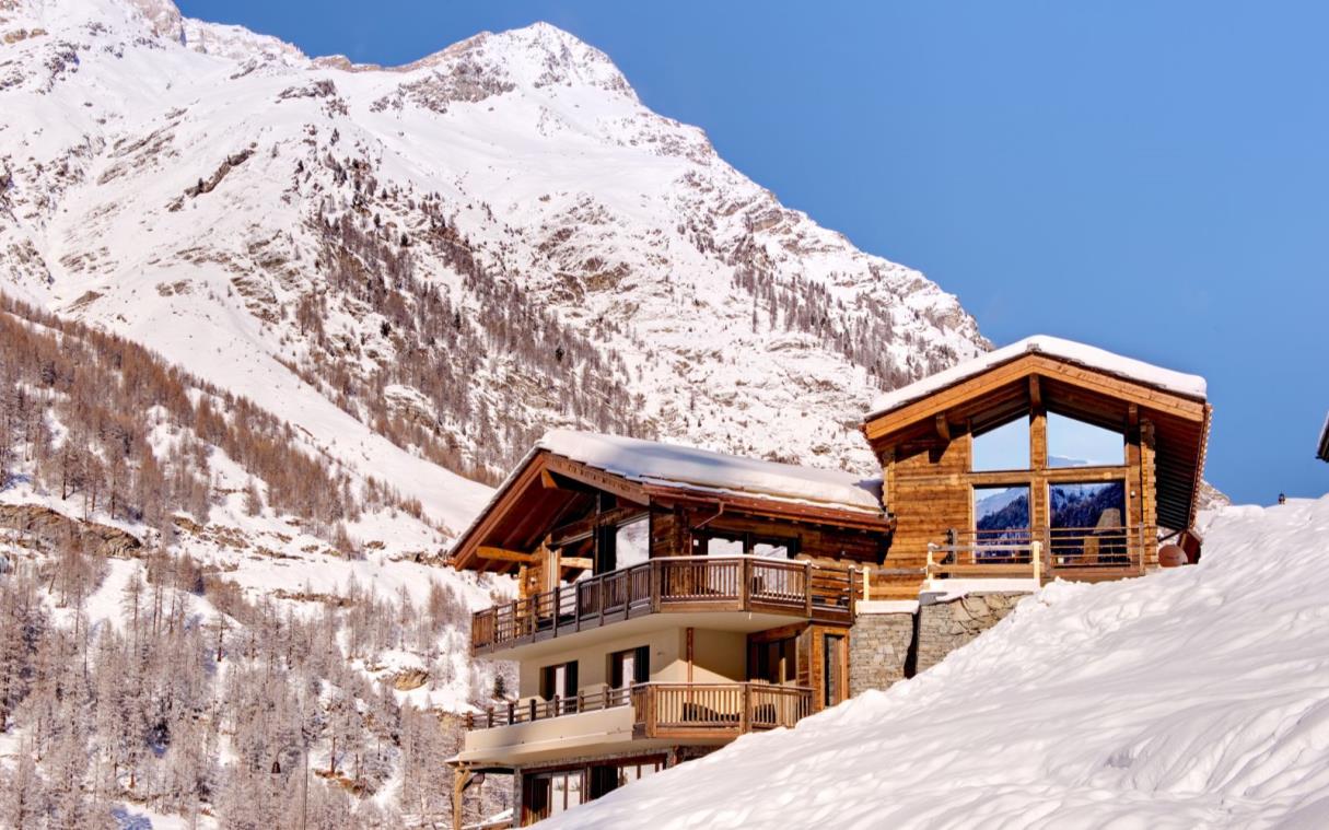 chalet-zermatt-swiss-alps-switzerland-uxury-ski-grace-ext (1).jpg
