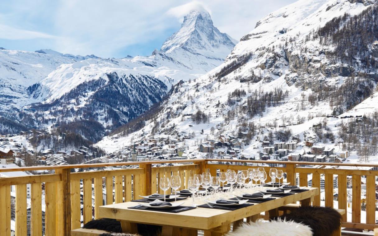 chalet-zermatt-swiss-alps-switzerland-ski-luxury-anges-terr (2).jpg