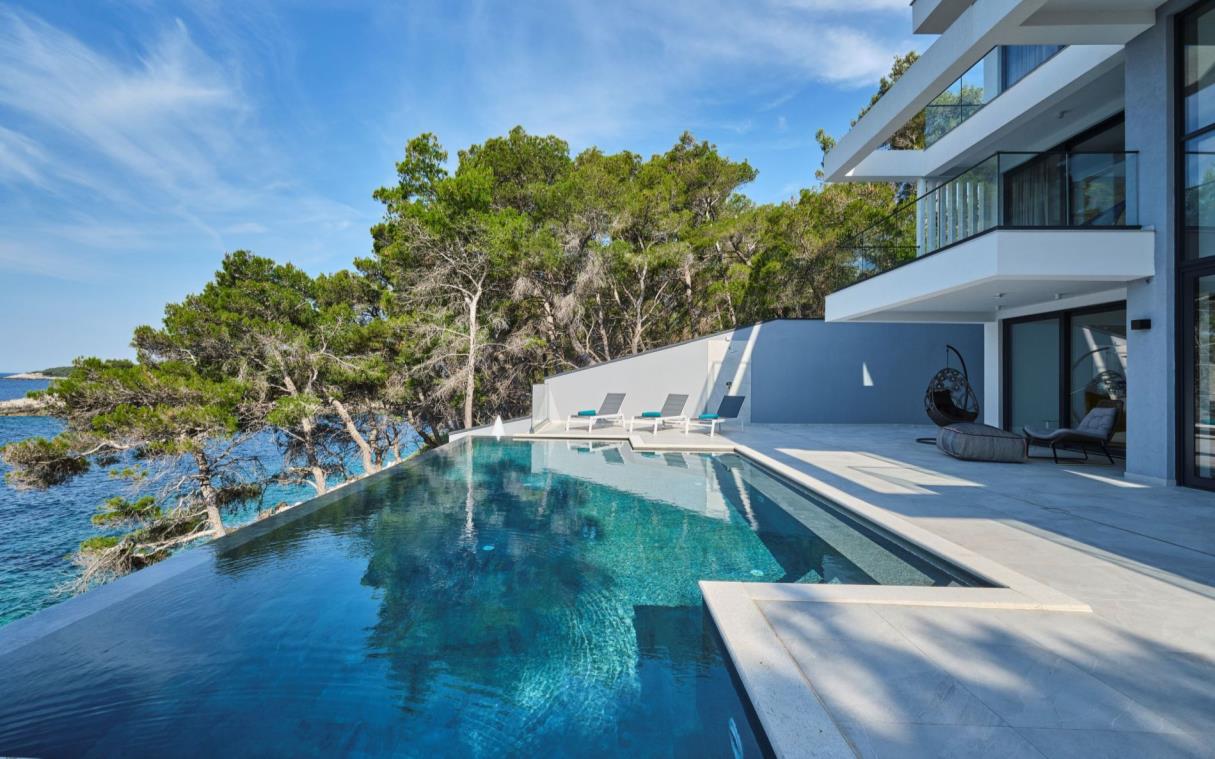 villa-korcula-croatia-sea-luxury-pool-sansarea-swim (2)