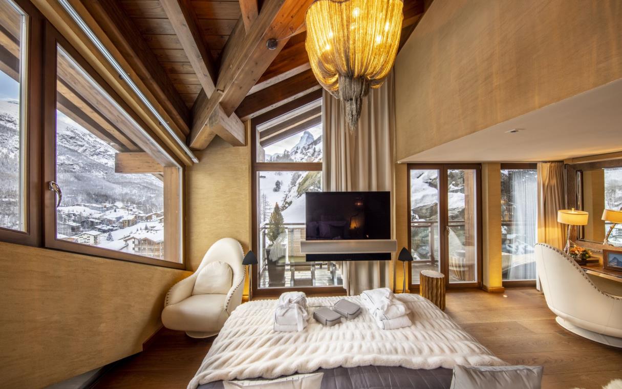 Chalet Zermatt Swiss Alps Switzerland Luxury Ski Peak Bed 7