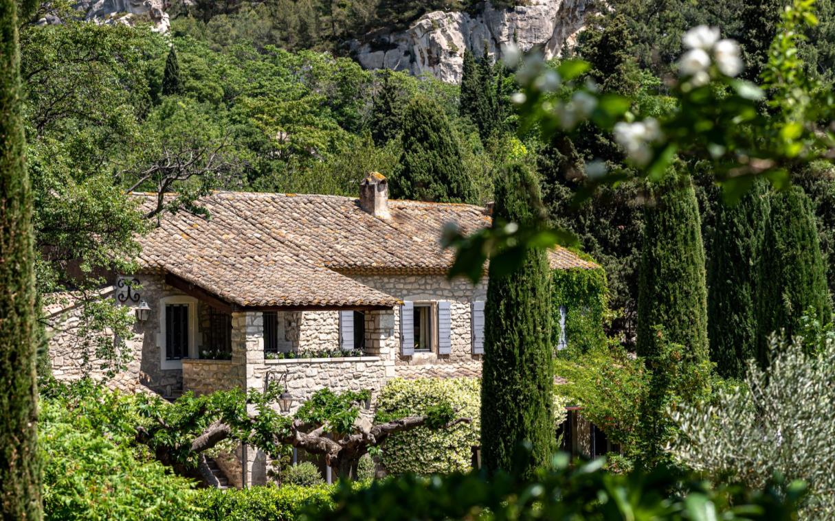 villa-provence-france-luxury-pool-etoile-des-baux-ext