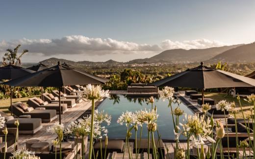 villa-mallorca-spain-mountain-s-luxury-pool-spirit-of-son-fuster-COV