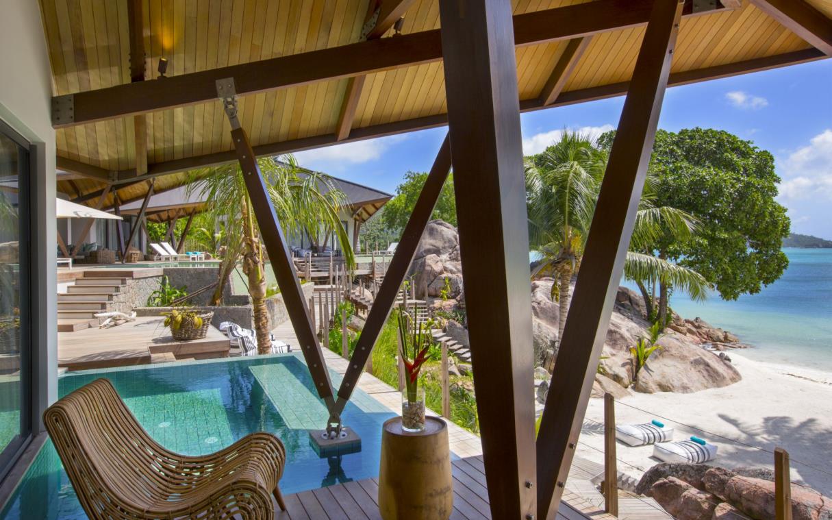 villa-seychelles-luxury-beach-pool-deckenia-terr (2)