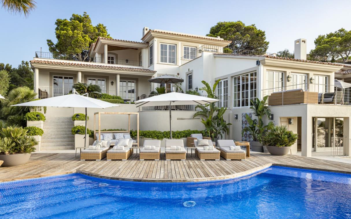 villa-marbella-spain-luxury-pool-sea-mimosa-swim (4)