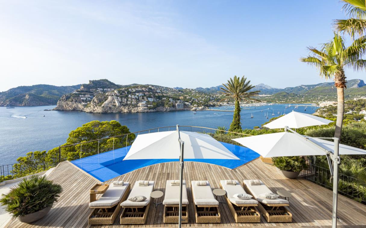 villa-marbella-spain-luxury-pool-sea-mimosa-COV