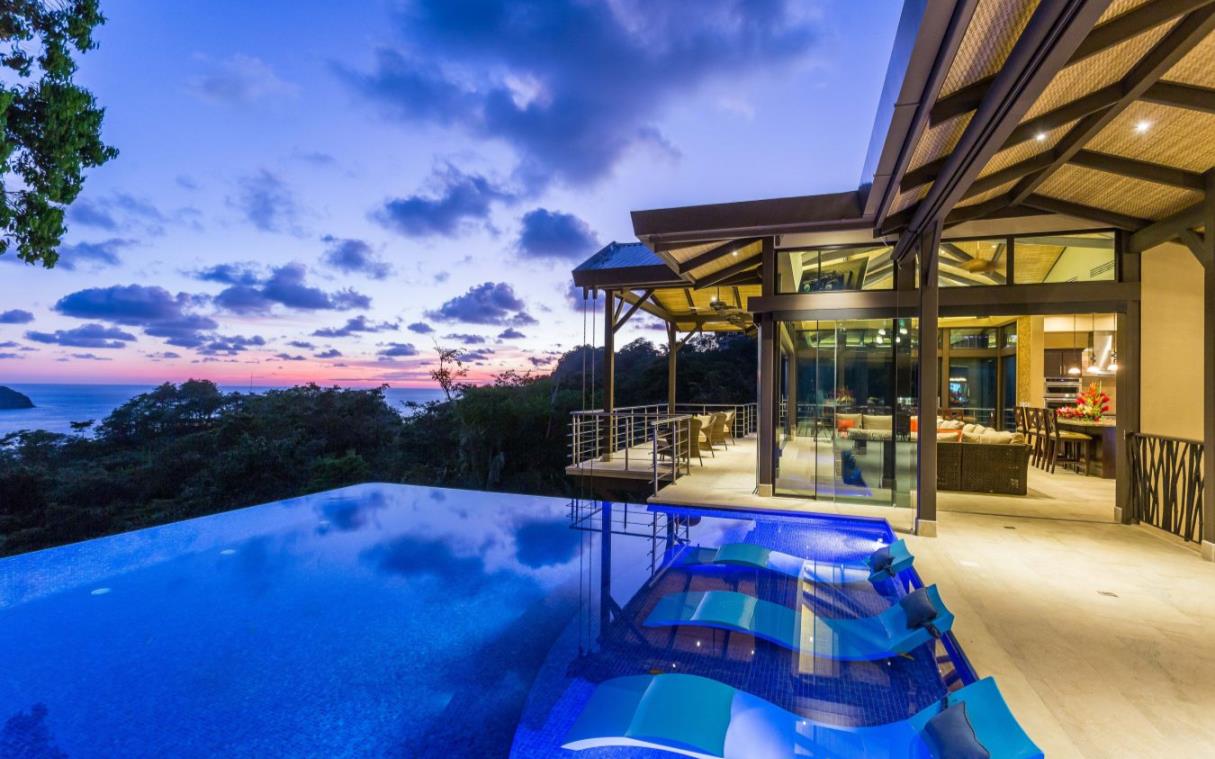 villa-manuel-antonio-costa-rica-luxury-pool-sea-views-vista-hermosa-cov.jpg