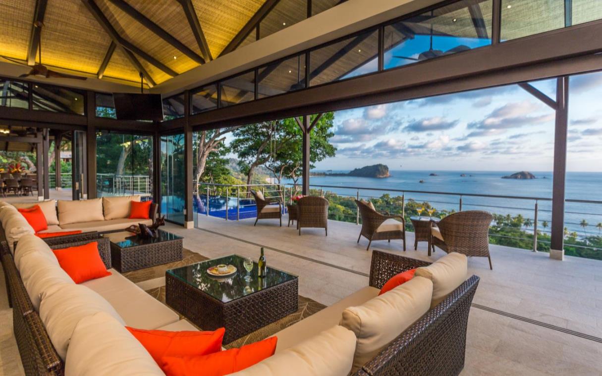 villa-manuel-antonio-costa-rica-luxury-pool-sea-views-vista-hermosa-liv (3).jpg