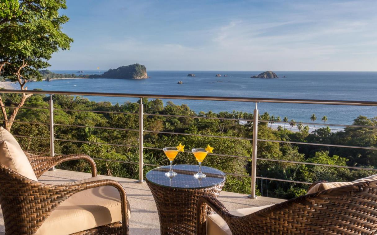 villa-manuel-antonio-costa-rica-luxury-pool-sea-views-vista-hermosa-bal (5).jpg