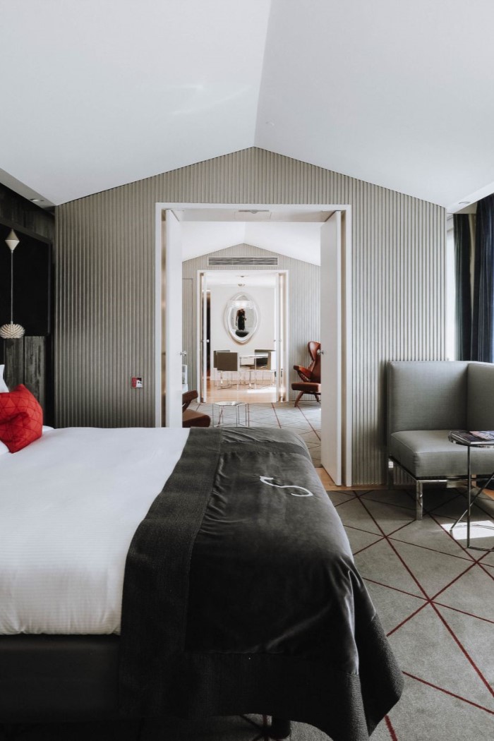 Hotel de Sers Marquis Apartment