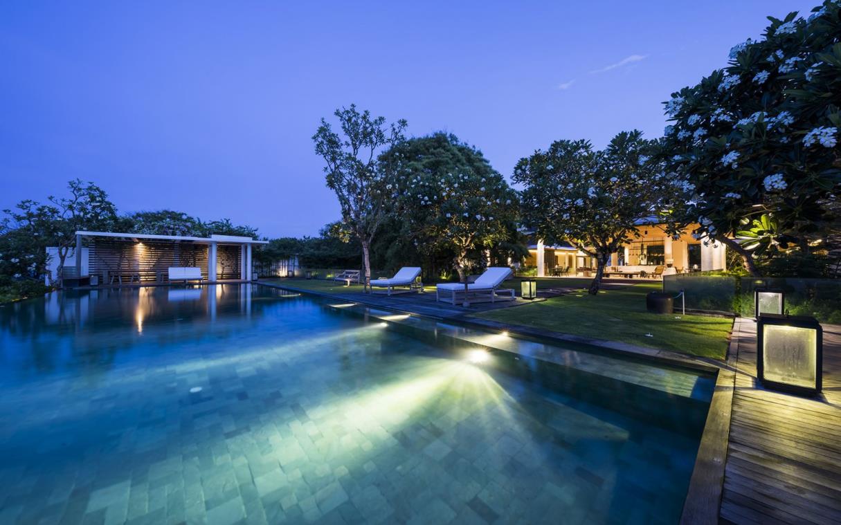 villa-uluwatu-bali-indonesia-luxury-beach-chalet-spa-bali-pool (15).jpg