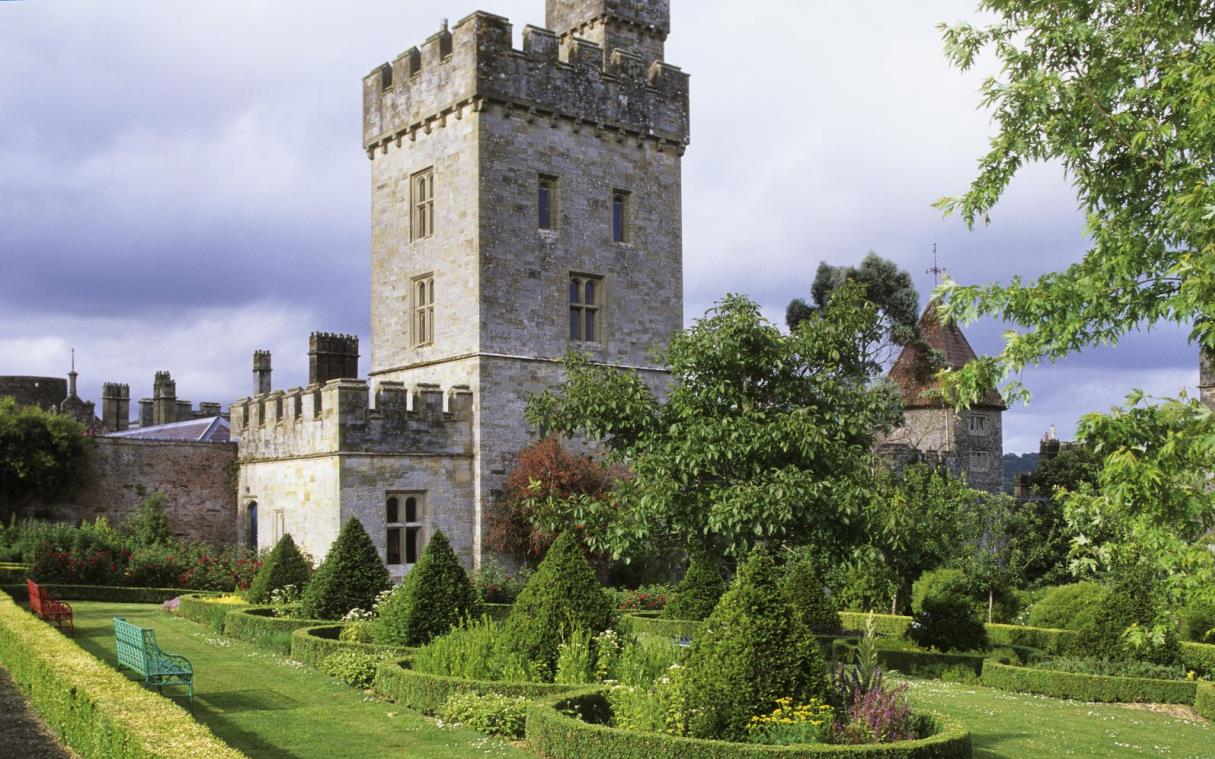castle-lismore-waterford-ireland-luxury-private-estate-ext (4).jpg