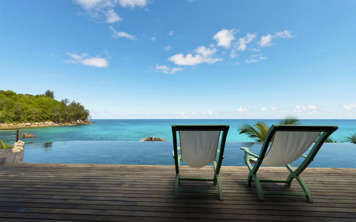 villa-seychelles-indian-ocean-luxury-pool-sea-monkey-ter.jpg