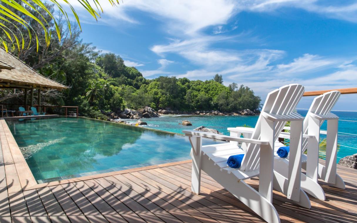 villa-seychelles-indian-ocean-luxury-pool-sea-monkey-poo (1).jpg