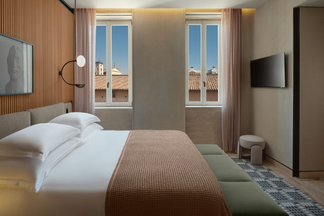 Two-Bedroom Signature Suite Lata