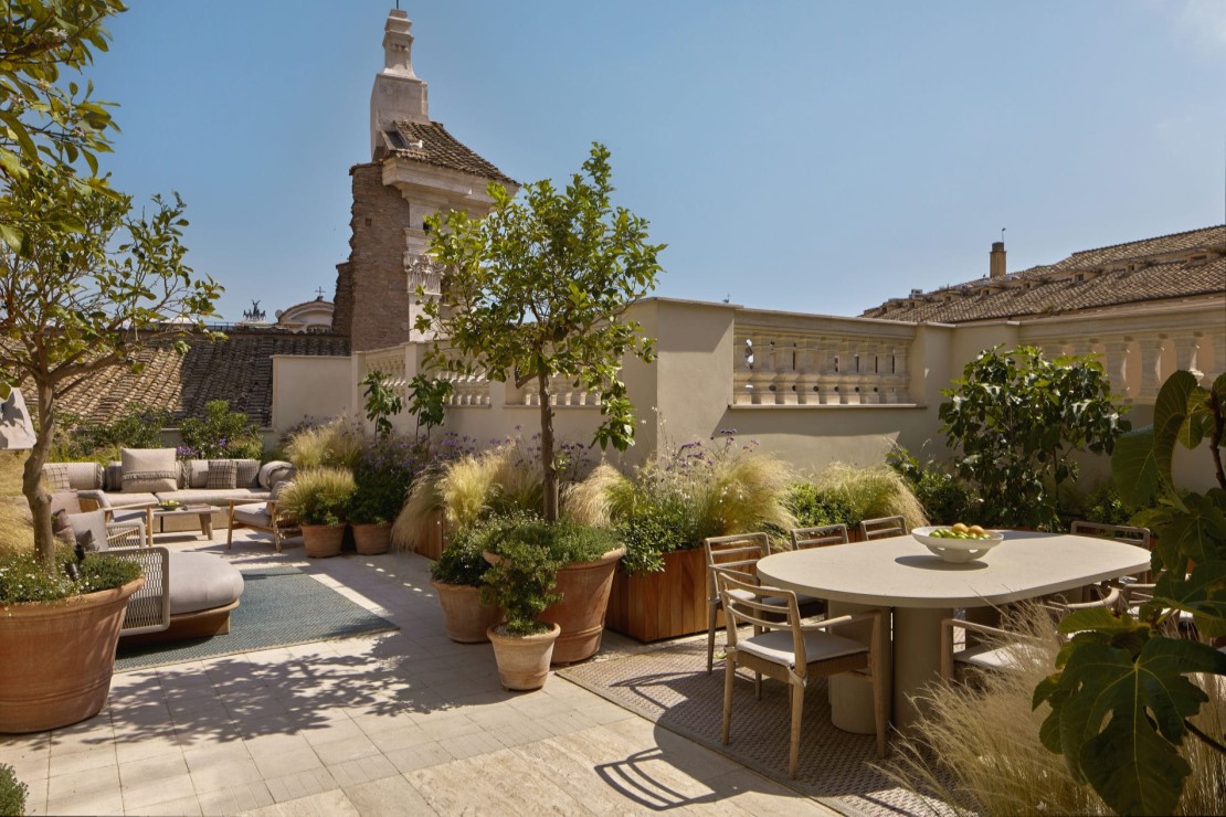 Two-Bedroom Signature Suite Lata