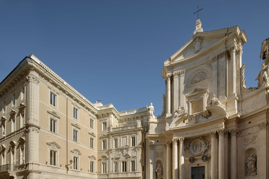 Two-Bedroom Signature Suite Lata