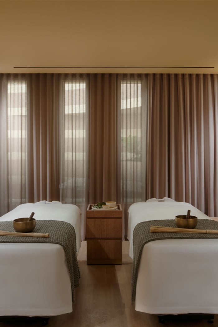 Two-Bedroom Signature Suite Lata