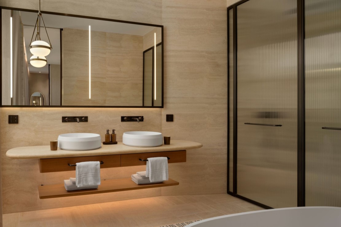 Two-Bedroom Signature Suite Mellini