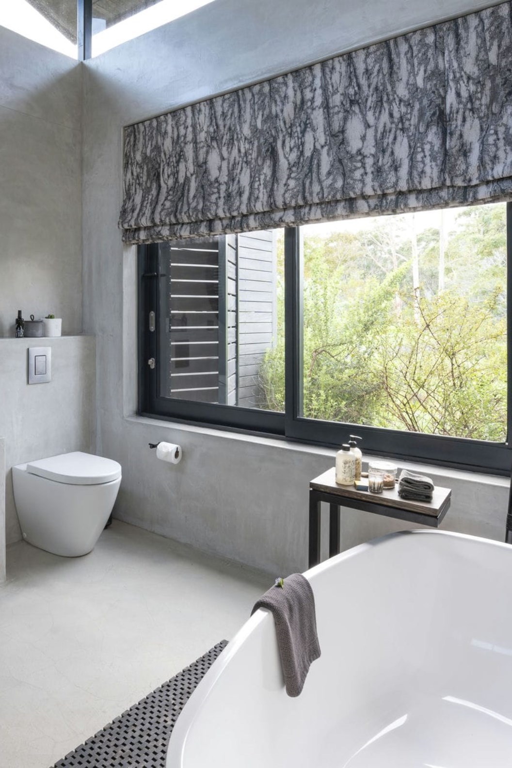 Perivoli Lagoon House