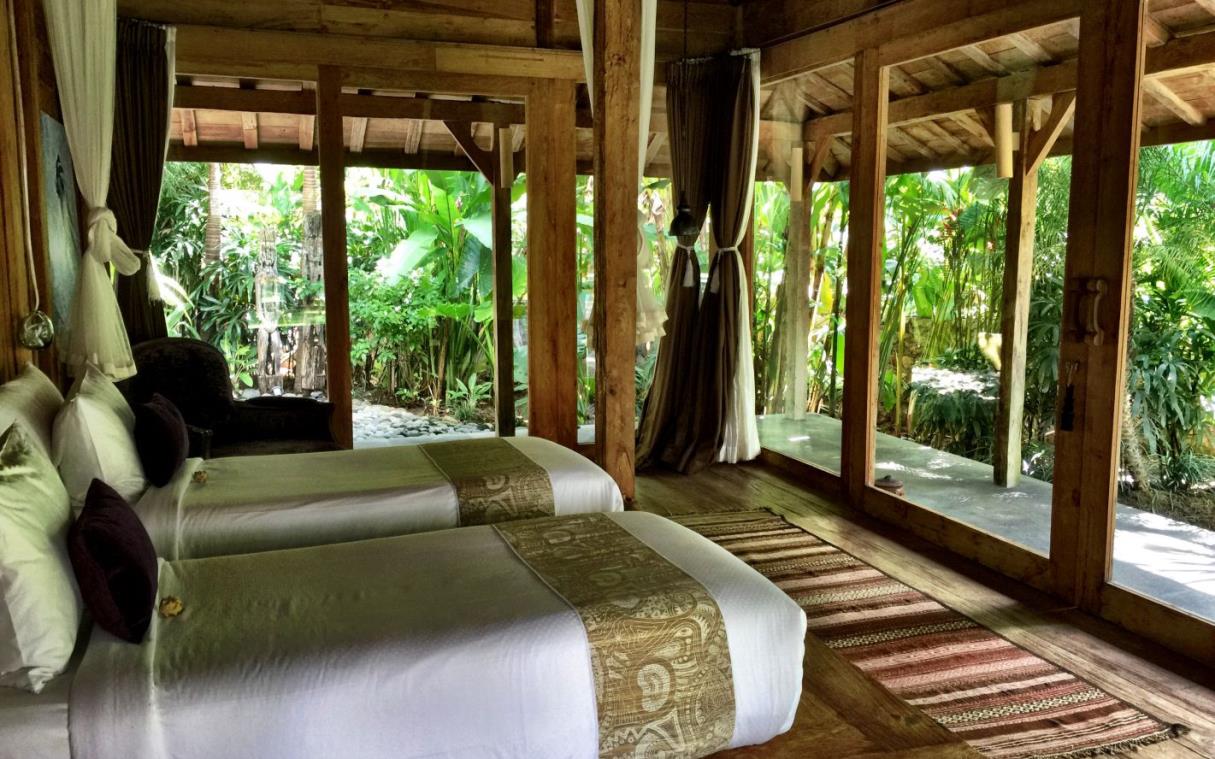 Villa Umalas Seminyak Bali Indonesia Luxury Wellness Spa Pool Ka Bed 14