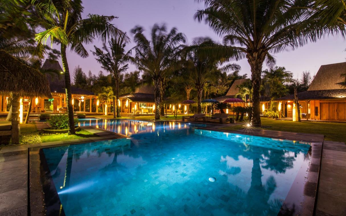 Villa Umalas Seminyak Bali Indonesia Luxury Wellness Spa Pool Ka Swim 20