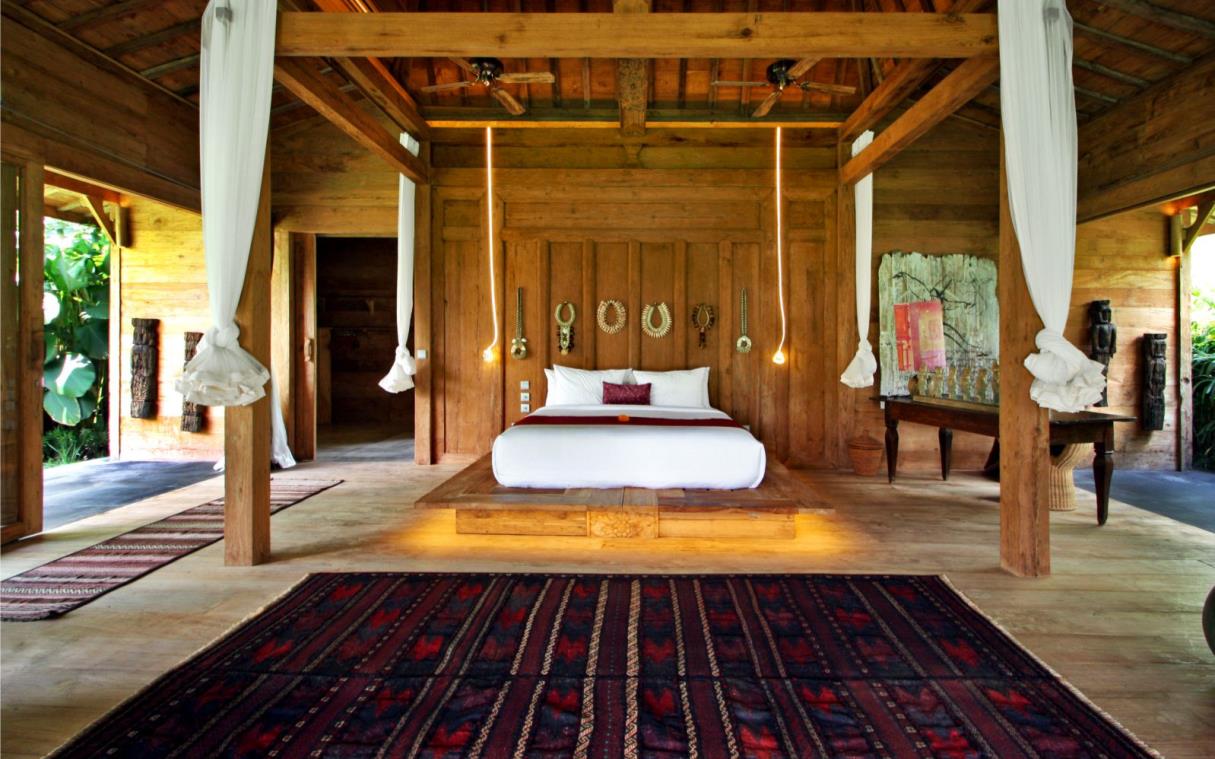 Villa Umalas Seminyak Bali Indonesia Luxury Wellness Spa Pool Ka Bed 29