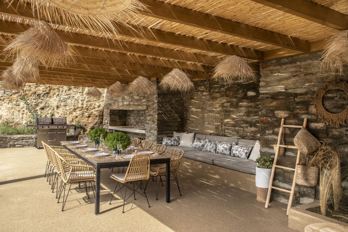 Villa Naos