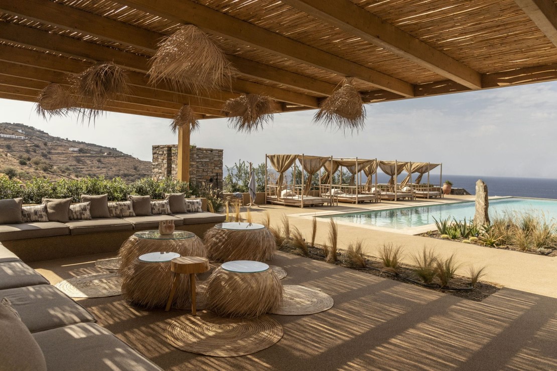 Villa Naos