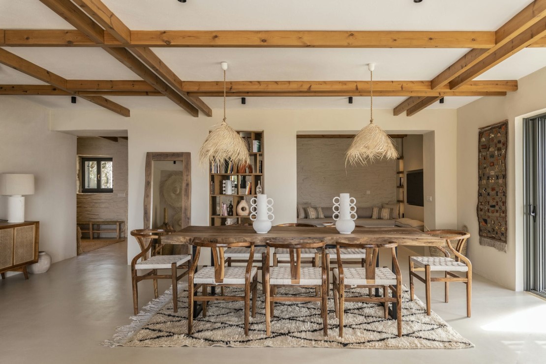 Villa Naos