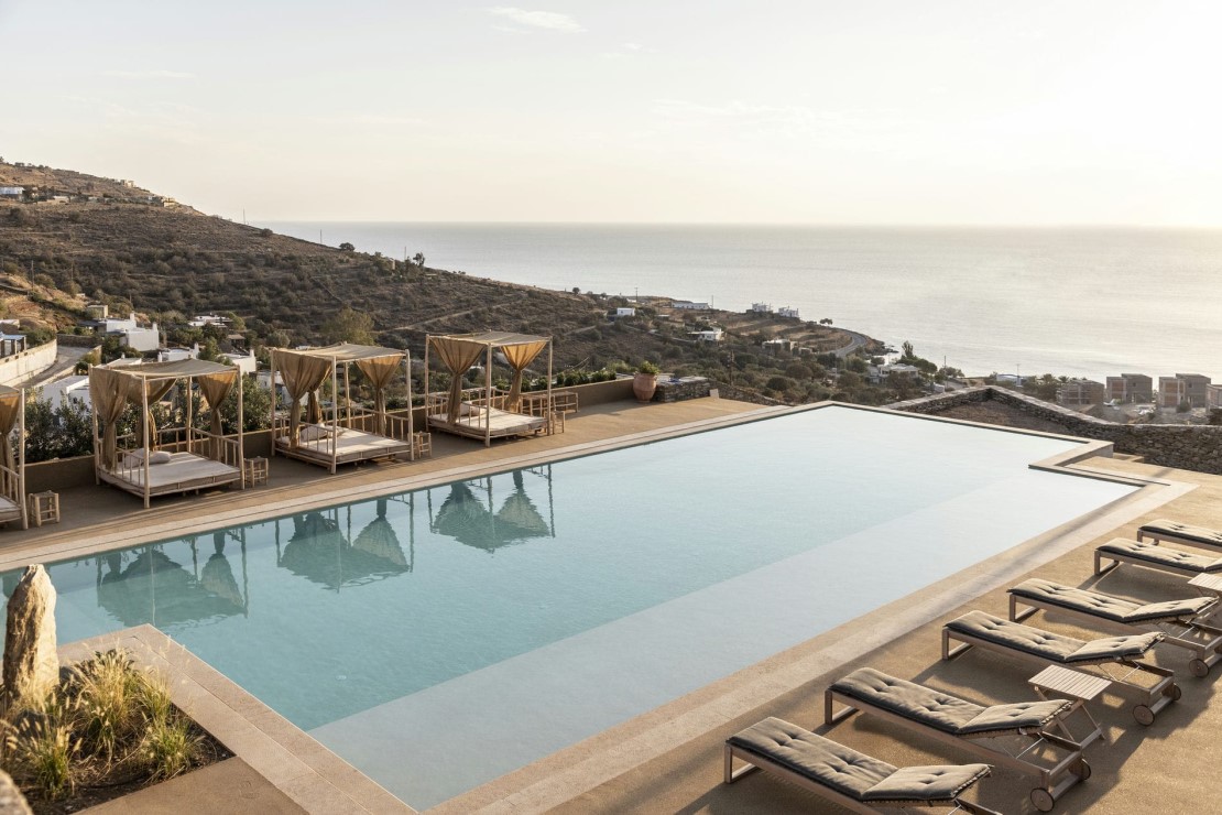 Villa Naos