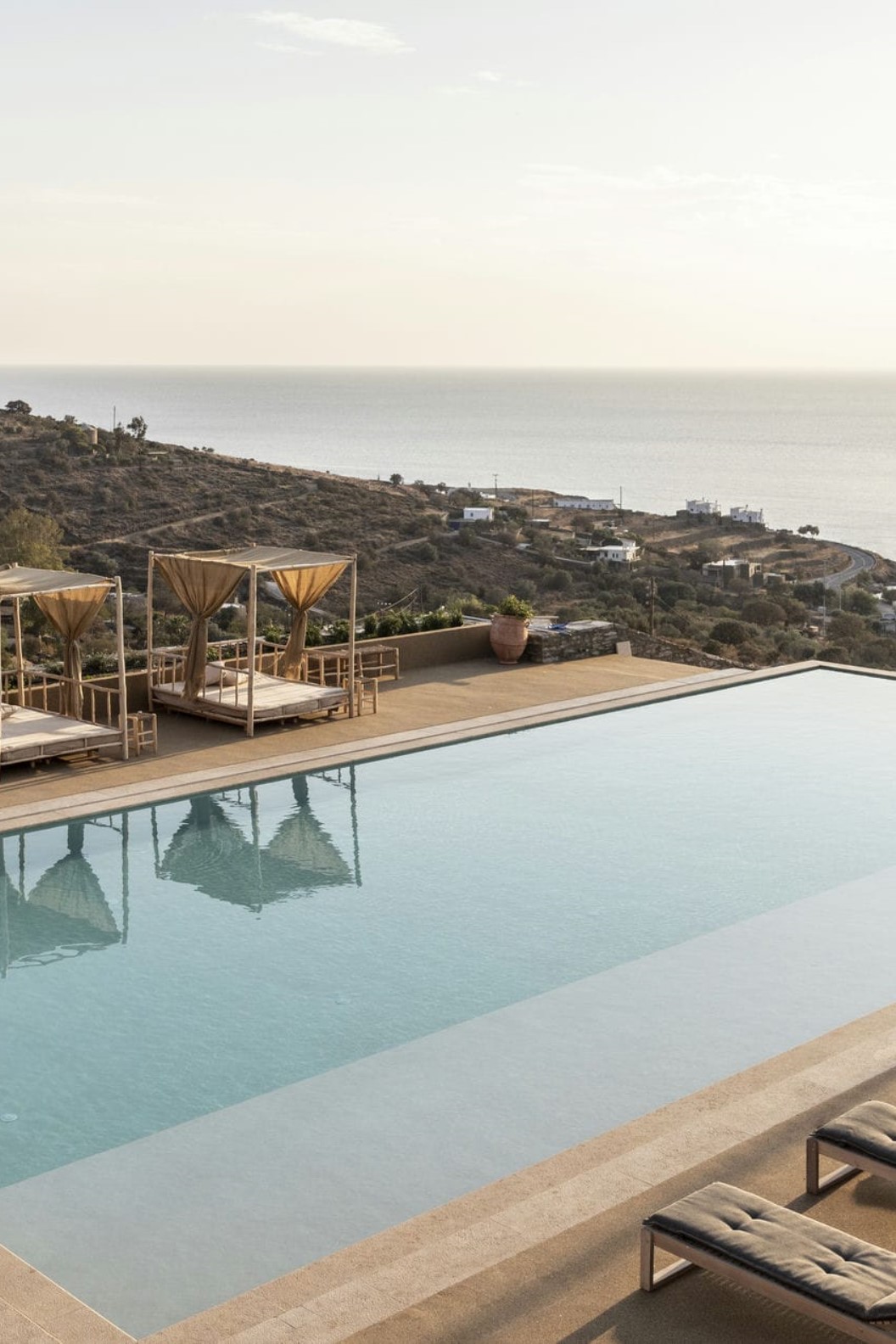 Villa Naos