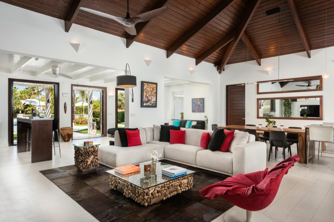 Below Deck Villa