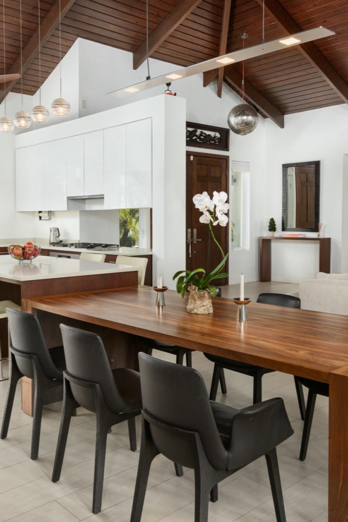 Below Deck Villa