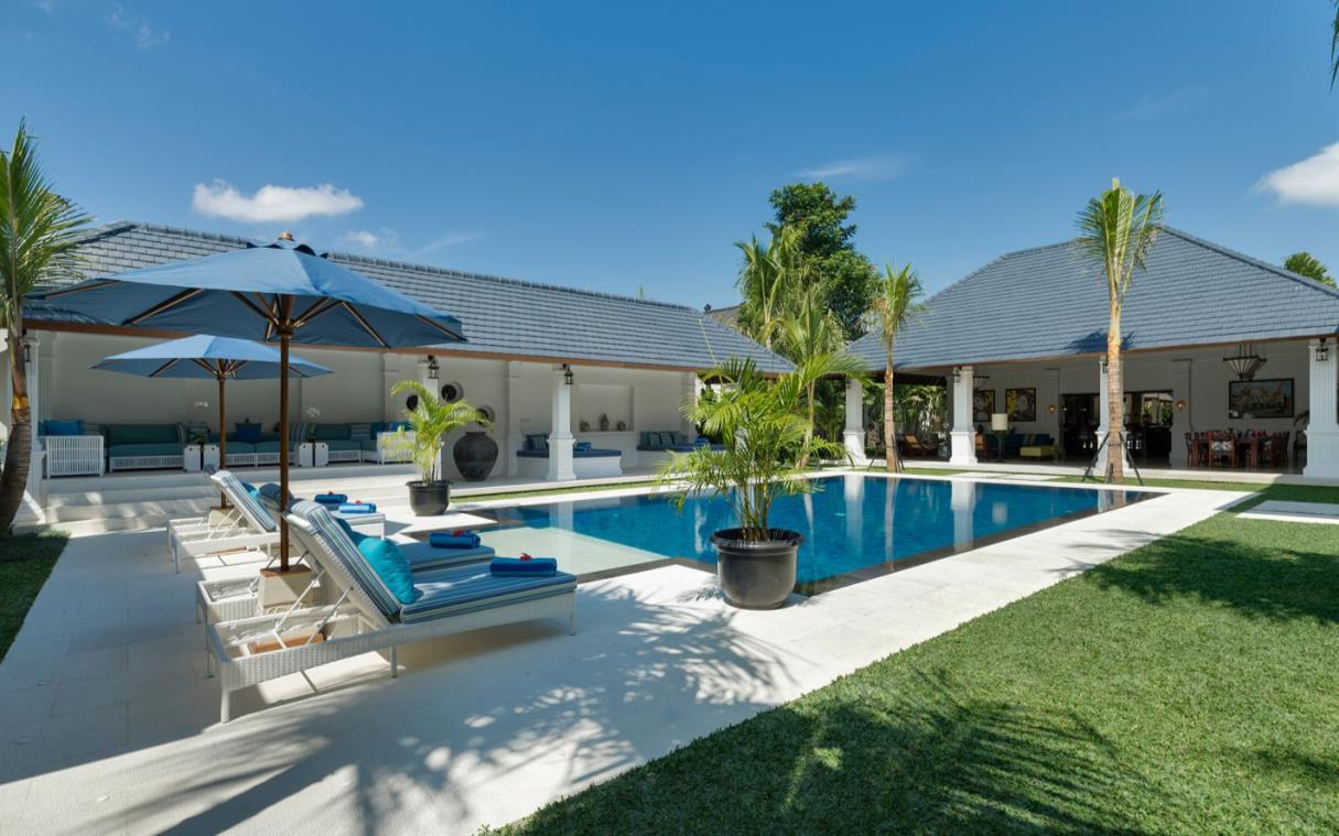villa-seminyak-bali-indonesia-luxury-pool-windu-villas-asri-pool (5).jpg